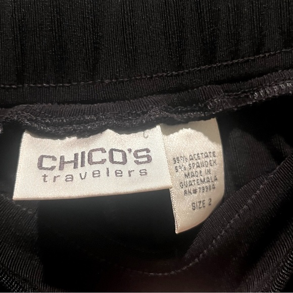 2/$35 Chico’s Travelers Slinky Black Wide-Leg Pants White Floral Detail 2 L 12 - Picture 4 of 5